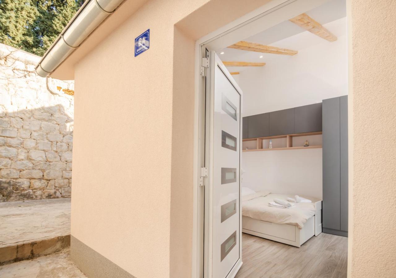 Modesty Apartment Split Luaran gambar